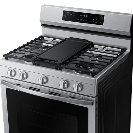 Samsung 30" 6.0 cu. Ft. Smart Gas Freestanding True Convection Range with Air Fry